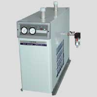 冷凍式エアードライヤー